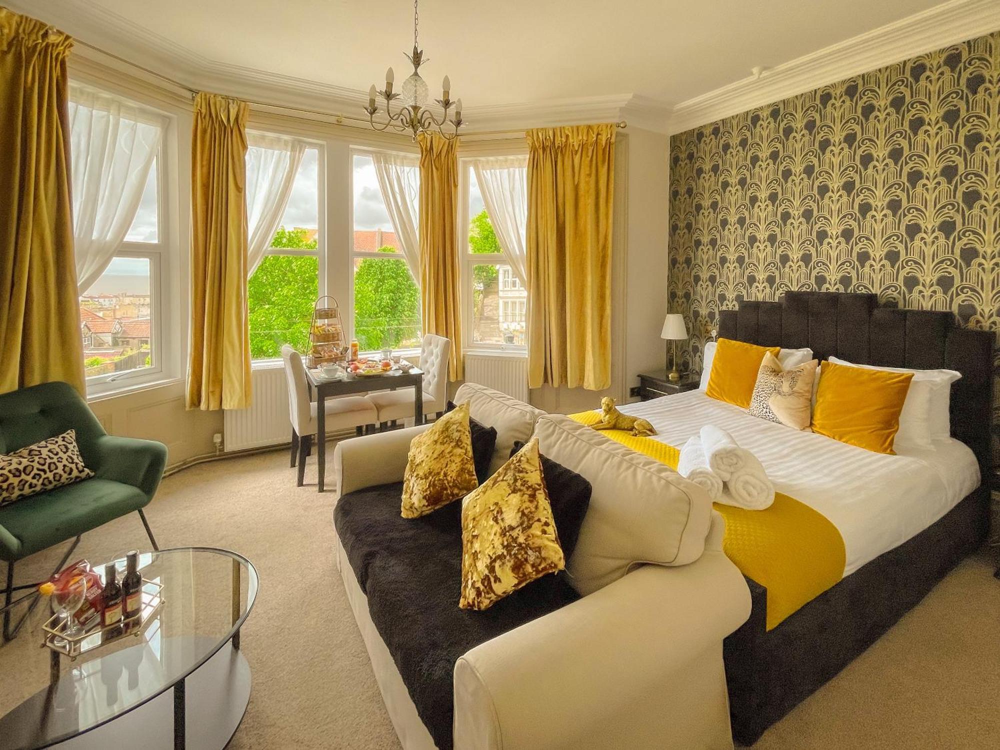 Timbertop Suites - Adults Only Weston-super-Mare Exterior foto